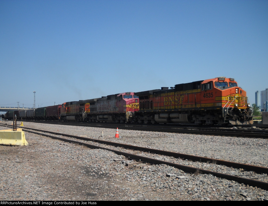 BNSF 4635 East